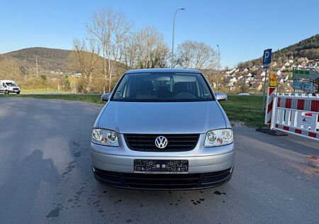VW Touran Volkswagen 1.6 FSI Klima-8-fach-TÜV-AHK-148.000 km