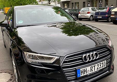 Audi A3 Limousine 1.5 TFSI S tronic sport | 150 PS