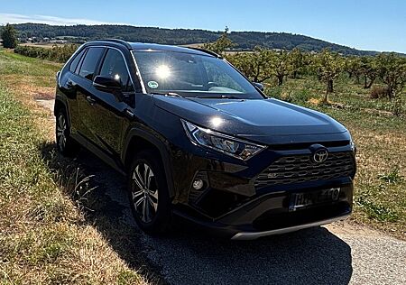 Toyota RAV 4 2.5 Hybrid Club Auto Club