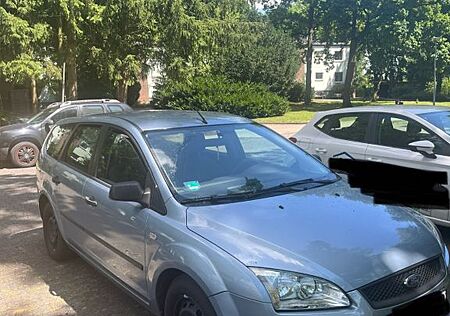 Ford Focus Turnier 1.6 Benzin EZ 2006 | 193.000