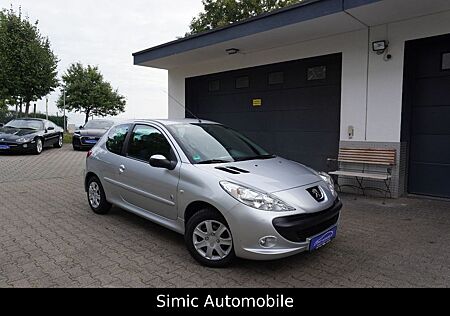 Peugeot 206 + Generation 1.1i KLIMA+ZV+1.Hd+Org.83.Tkm