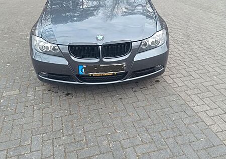 BMW 320i touring -