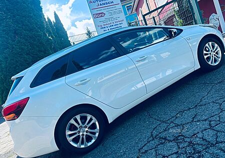 Kia ANDERE Ceed 1.6Ltr.Sportswagon Edition 7/132Tkm