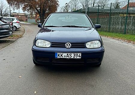 VW Golf Volkswagen Sehr schönes 2.0 Cabriolet