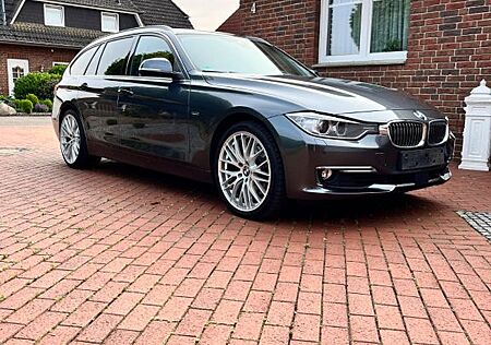 BMW 330d xDrive Touring Luxury Line Automat. Lux...