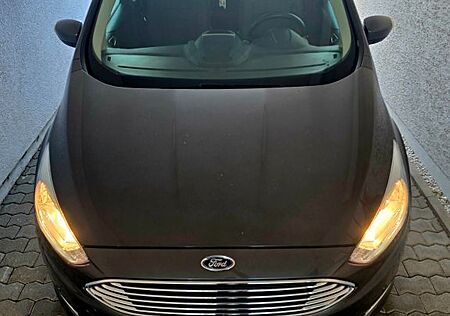 Ford C-Max 1,5 EcoBoost 110kW Cool & Connect Cool...