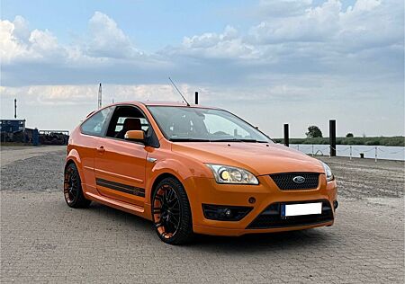Ford Focus 2,5 ST ST