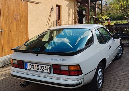 Porsche 924 Oldtimer mit H-Kennzeichen " S "
