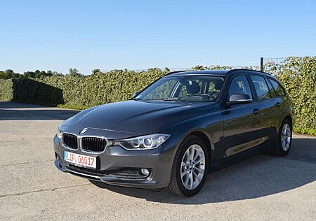 BMW 318d Touring * Xenon * AHK* Panorama