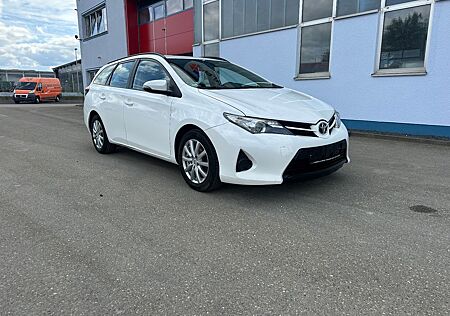 Toyota Auris Touring Sports Cool