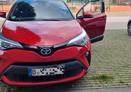 Toyota C-HR 1.8-l-VVTi Hybrid Team Deutschland Team...