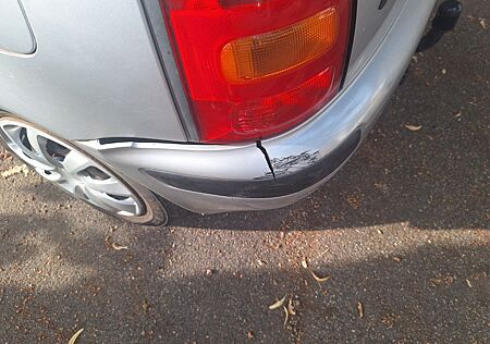 Nissan Micra 1.3 SLX SLX