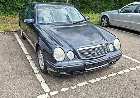 Mercedes-Benz E 320 ELEGANCE Elegance