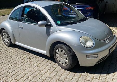 VW New Beetle Volkswagen 2.0 Standard