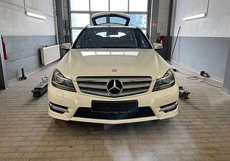 Mercedes-Benz 300 CDI 4Matic AMG-Paket