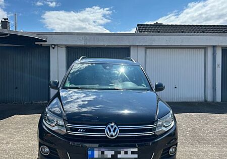 VW Tiguan Volkswagen 2.0 TDI R-Line DSG