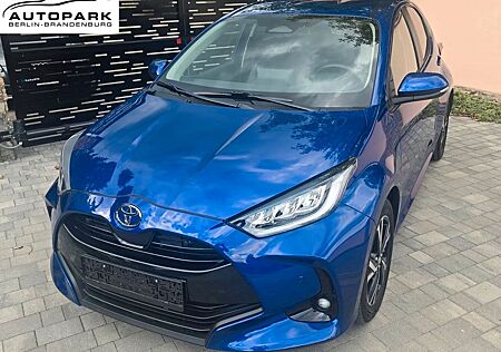 Toyota Yaris Hybrid Style 1.5VVT-i 116PS CV-T*NAVI*KAM