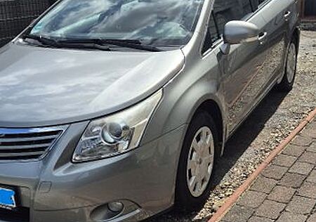 Toyota Avensis Combi Edition 1.8 Valvematic Edition