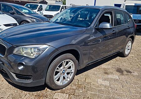 BMW X1 sDrive20d Sport Line*Automatik*Xenon*Navi*