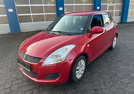 Suzuki Swift , Nr. 181, neuer Tüv