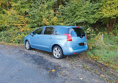 Peugeot 5008 1.6 Platinum 155 THP Platinum