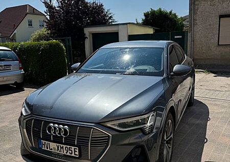 Audi e-tron 55 quattro S line S line