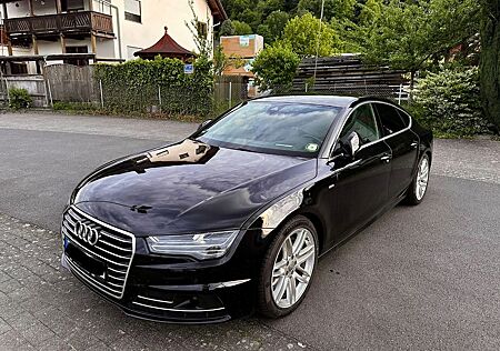 Audi A7 3.0 TDI quattro S-LINE/MATRIX/HEAD-UP/CarPlay