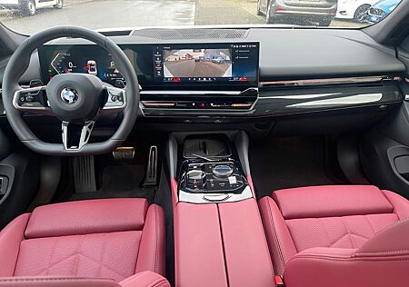 BMW 540 d xDrive M Sport Pano Leder LED Navi 20 Zoll