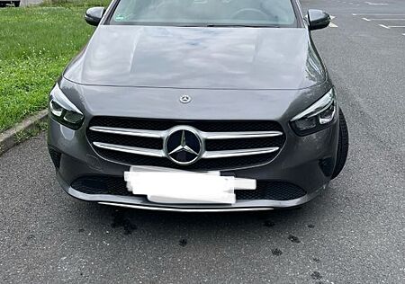 Mercedes-Benz B 180 DCT -Modell 2020
