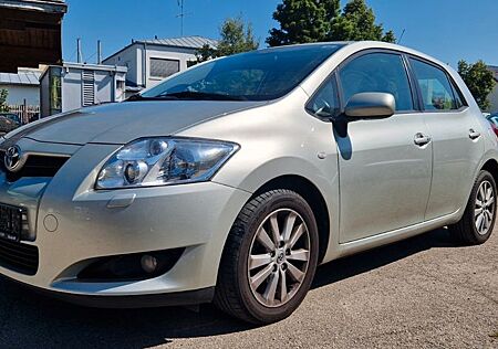 Toyota Auris 1.6-l-Dual-VVT-i Executive MultiMode