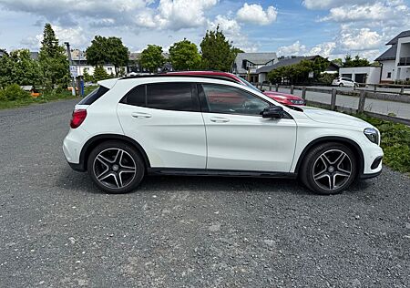 Mercedes-Benz GLA 220 CDI DCT AMG Line AMG Line