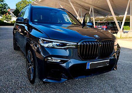 BMW X7 M50 M50i -