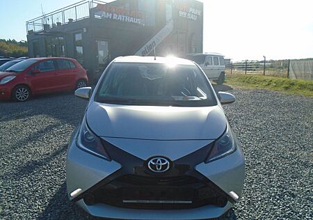 Toyota Aygo (X) Aygo -play