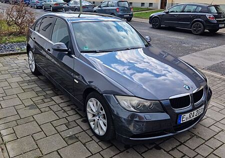 BMW 320d -