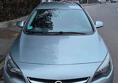 Opel Astra Sports Tourer 1.7 CDTI 110P.S.