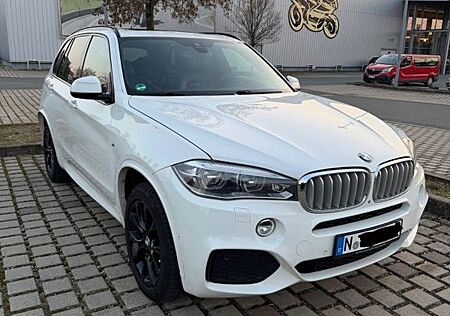 BMW X5 xDrive40d -M Paket/NAVI/Head Up/TÜV NEU