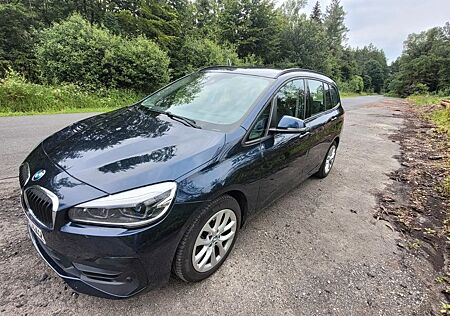 BMW 2er 220 Gran Tourer 220d xDrive Steptronic Advan...