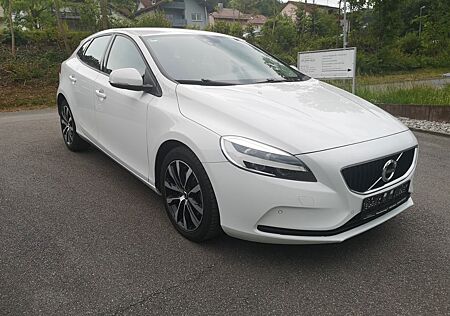 Volvo V40 Momentum