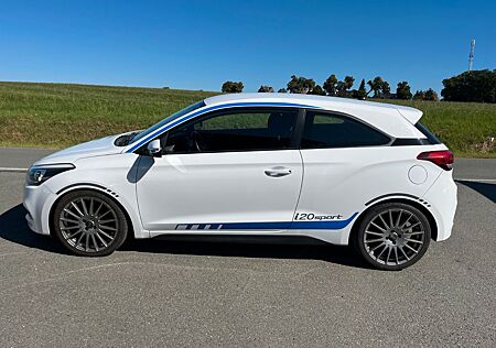Hyundai i20 Coupe Trend