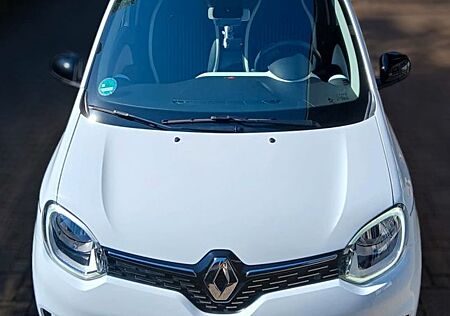Renault Twingo E-Tech 100% elektrisch 22KWh Techno Paket