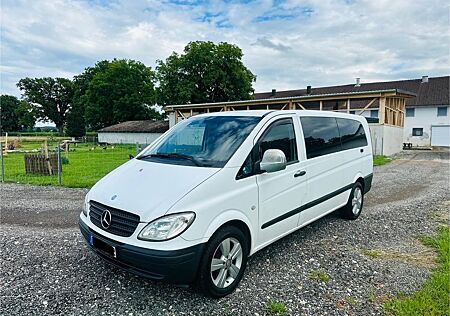 Mercedes-Benz Vito 111 2,2 CDI 8 SITZE KLIMA EXTRLANG TÜV-2026