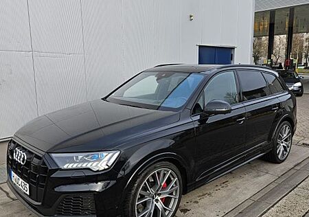 Audi SQ7 4.0 TDI quattro