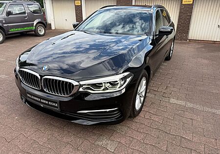 BMW 520d touring NAV LED PANO 360° LIVEC DIGITAL KEY