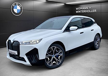 BMW iX xDrive40 Sportpaket Pano Sky DA Prof. 22'' H/
