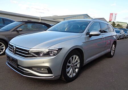 VW Passat Variant Volkswagen 2.0 TDI Highline*Facelift*Matrix*