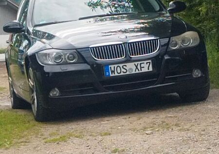 BMW 325xi Touring - Allrad