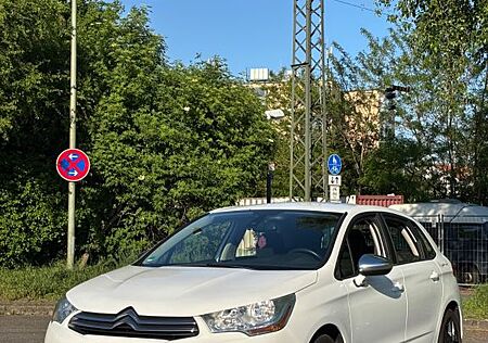 Citroën C4 e-HDi 115 Tendance Tendance