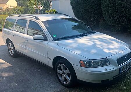 Volvo V70 2.5T AWD Kinetic Allrad 4x4
