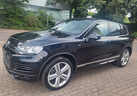 VW Touareg Volkswagen V8 TDI*R-LINE*NAVI+KAMERA*LEDER*21 ZOLL*