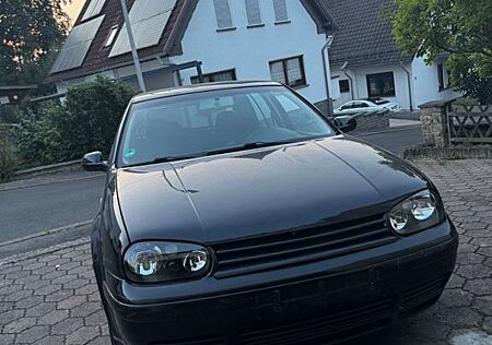 VW Golf Volkswagen 1.9TDI 74kW Sport Edition